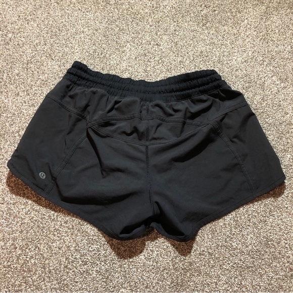 LULULEMON BLACK ATHLETIC SHORTS SIZE 6 - Picture 5 of 7